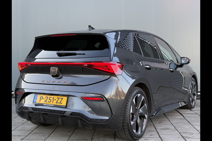 CUPRA Born BWJ 2022 | SOH 92,4% BUS Adrenaline 204PK 62 kWh | PANO DAK | CAMERA A | 19'' LMV | STOELVERW | NAVI | CLIMA | CARPLAY |