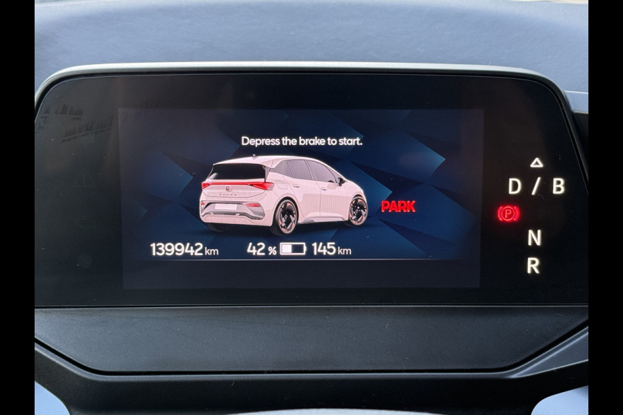 CUPRA Born BWJ 2022 | SOH 92,4% BUS Adrenaline 204PK 62 kWh | PANO DAK | CAMERA A | 19'' LMV | STOELVERW | NAVI | CLIMA | CARPLAY |