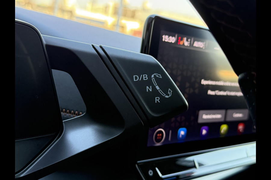 CUPRA Born BWJ 2022 | SOH 92,4% BUS Adrenaline 204PK 62 kWh | PANO DAK | CAMERA A | 19'' LMV | STOELVERW | NAVI | CLIMA | CARPLAY |