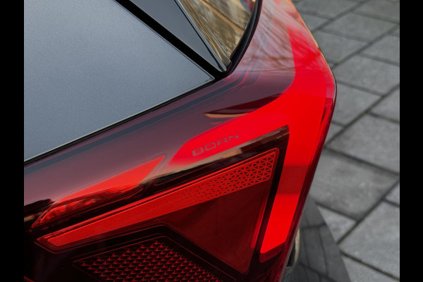 CUPRA Born BWJ 2022 | SOH 92,4% BUS Adrenaline 204PK 62 kWh | PANO DAK | CAMERA A | 19'' LMV | STOELVERW | NAVI | CLIMA | CARPLAY |