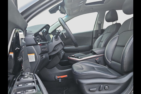 Kia e-Niro ExecutiveLine 64 kWh | Full Option | Leder | Stoelverwarming & Verkoeling | JBL | Memory Seats |