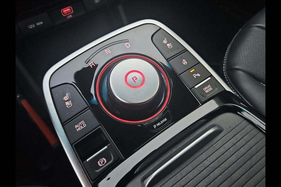 Kia e-Niro ExecutiveLine 64 kWh | Full Option | Leder | Stoelverwarming & Verkoeling | JBL | Memory Seats |