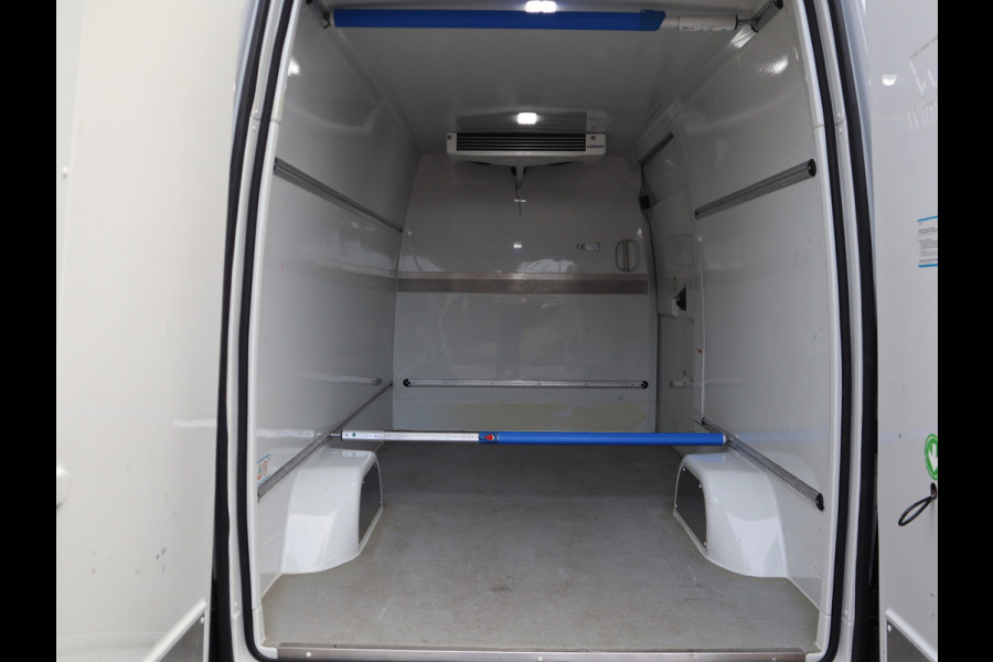 Mercedes-Benz Sprinter 315 CDI Automaat L2H2 RWD - Koelwagen Koeling - LED - MBUX