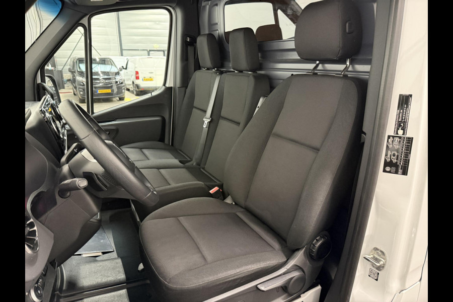 Mercedes-Benz Sprinter 317 CDI L4 Maxi Climate Control Navi Stoelverwarming Trekhaak PDC V&A Camera