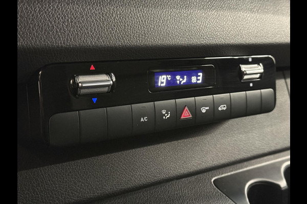 Mercedes-Benz Sprinter 317 CDI L4 Maxi Climate Control Navi Stoelverwarming Trekhaak PDC V&A Camera