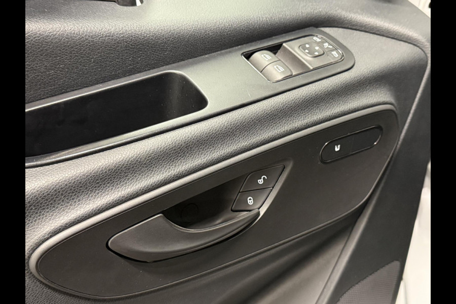 Mercedes-Benz Sprinter 317 CDI L4 Maxi Climate Control Navi Stoelverwarming Trekhaak PDC V&A Camera
