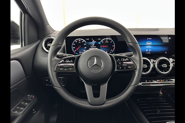Mercedes-Benz B-Klasse 180d Launch Edition Premium Plus Aut. *PANO | LEATHER-FABRIC | FULL-LED | WIDESCREEN-DIGI-COCKPIT | CAMERA | COMFORT-SEATS | NAVI-FULLMAP | ECC | PDC | CRUISE | 17''ALU*