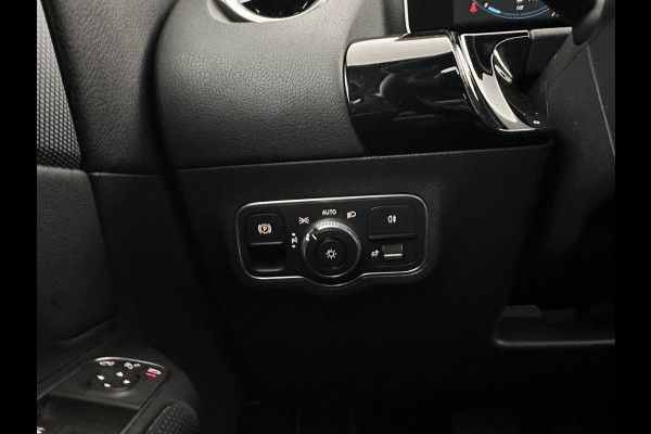 Mercedes-Benz B-Klasse 180d Launch Edition Premium Plus Aut. *PANO | LEATHER-FABRIC | FULL-LED | WIDESCREEN-DIGI-COCKPIT | CAMERA | COMFORT-SEATS | NAVI-FULLMAP | ECC | PDC | CRUISE | 17''ALU*