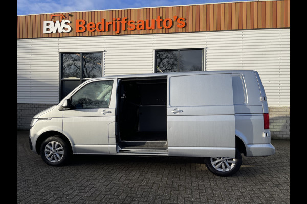 Volkswagen Transporter 2.0 TDI 150pk DSG automaat L2H1 28 / vaste prijs rijklaar € 24.950 ex btw / lease vanaf € 408 / airco / cruise / navi / euro 6 / bpm vrij / dubbele schuifdeur !