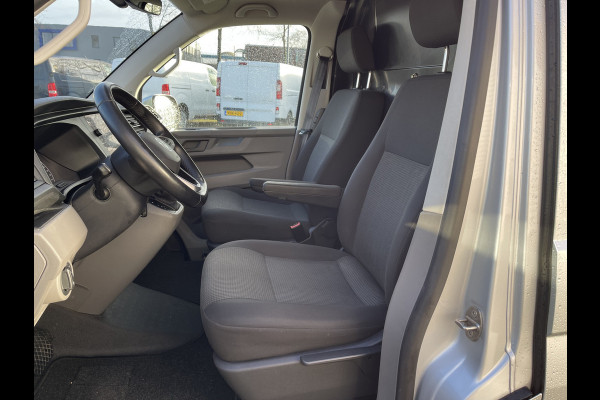 Volkswagen Transporter 2.0 TDI 150pk DSG automaat L2H1 28 / vaste prijs rijklaar € 24.950 ex btw / lease vanaf € 408 / airco / cruise / navi / euro 6 / bpm vrij / dubbele schuifdeur !