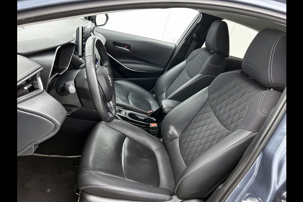 Toyota Corolla 1.8 Hybrid Executive Sedan / Leder / Navigatie / Xenon / Pdc.V+A / Airco-ecc./ Radio multimedia / Apk 03-2027