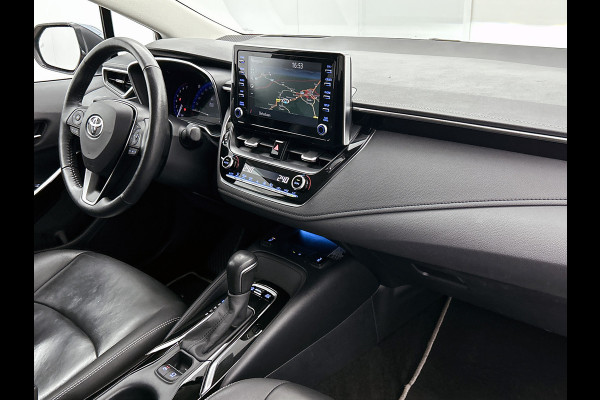 Toyota Corolla 1.8 Hybrid Executive Sedan / Leder / Navigatie / Xenon / Pdc.V+A / Airco-ecc./ Radio multimedia / Apk 03-2027