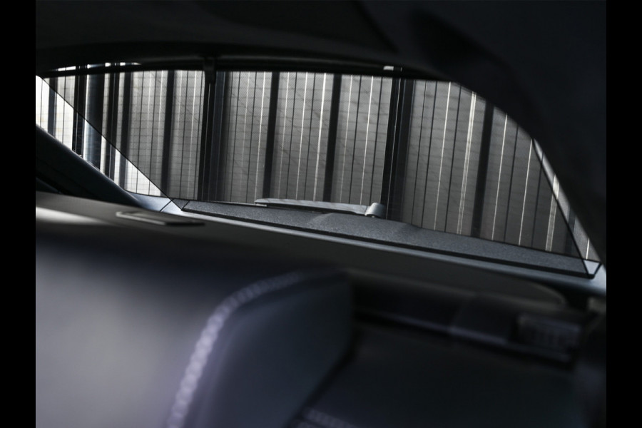 Audi Q8 60 TFSI e quattro | Audi Exclusive | B&O Advanced | S-seats met massage | Soft close | Adaptive cruise | Carbon inleg | Ambiance interieur | 360 camera | Verwarmbaar stuurwiel | Trekhaak