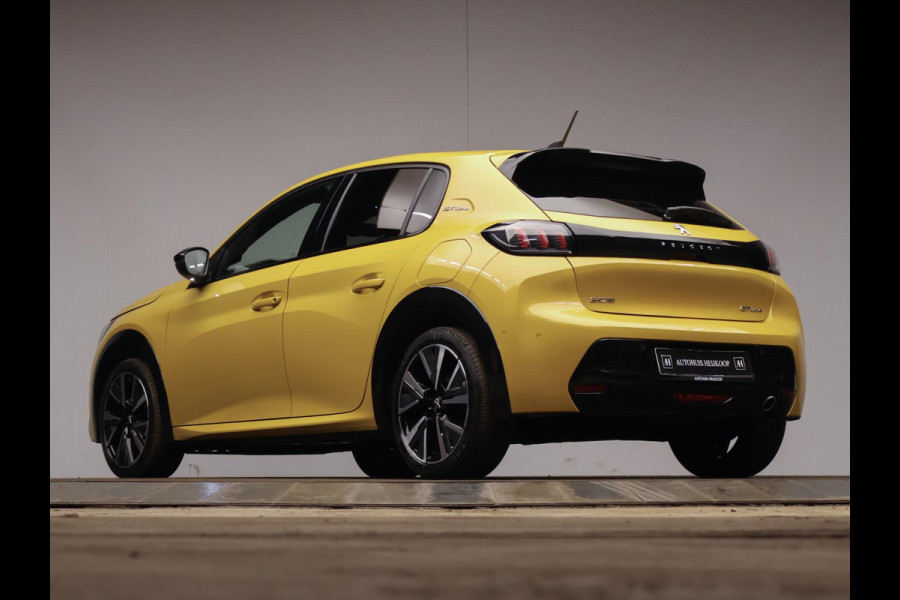 Peugeot 208 1.2 PureTech GT-line Sport (APPLE CARPLAY,NAVI,CAMERA,DIGITAL COCKPIT,CLIMATE,CRUISE,GETINT,SPORTSTOELEN,LM VELGEN)