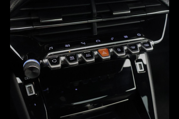Peugeot 208 1.2 PureTech GT-line Sport (APPLE CARPLAY,NAVI,CAMERA,DIGITAL COCKPIT,CLIMATE,CRUISE,GETINT,SPORTSTOELEN,LM VELGEN)