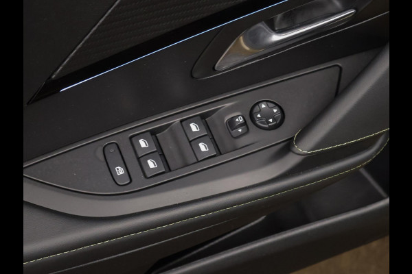 Peugeot 208 1.2 PureTech GT-line Sport (APPLE CARPLAY,NAVI,CAMERA,DIGITAL COCKPIT,CLIMATE,CRUISE,GETINT,SPORTSTOELEN,LM VELGEN)