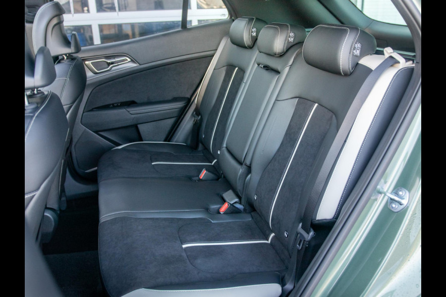 Kia Sportage 1.6 T-GDi Hybrid GT-Line | Schuifkanteldak | Stoel en stuurverwarming | PDC