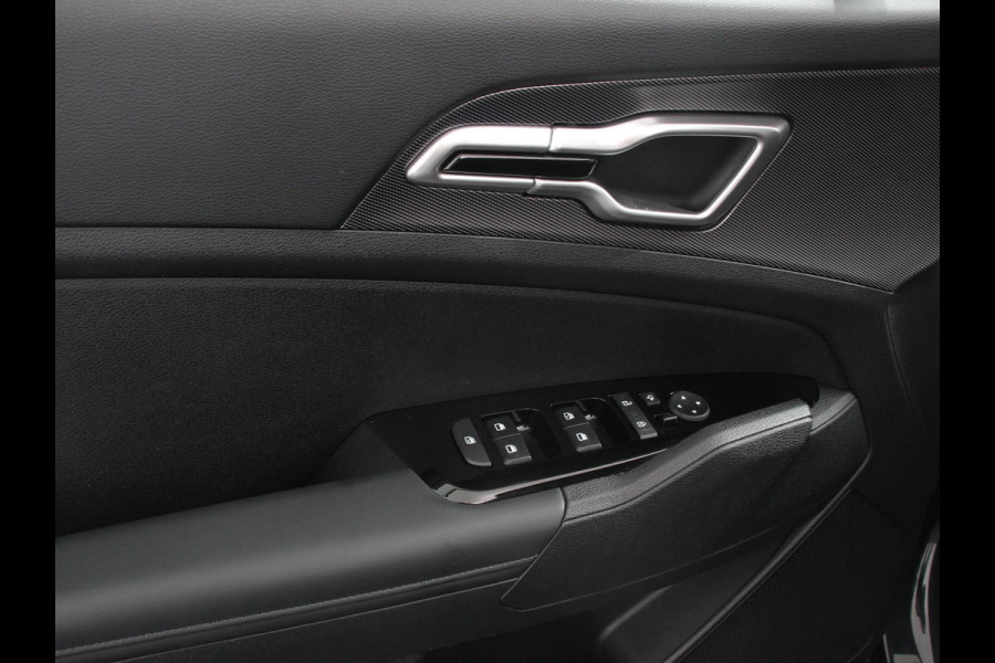 Kia Sportage 1.6 T-GDi 265pk Plug-in Hybrid AWD DynamicLine Navigatie Apple Carplay/Android Auto Climate Canotrol Camera Stoelverwarming