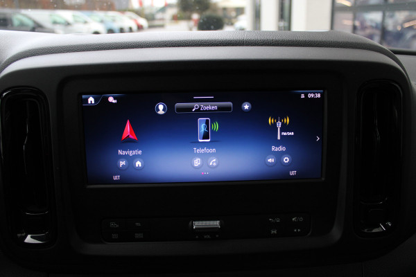 Mercedes-Benz Vito 119 CDI / Aut / Lang / DC / 2x Schuifdeur / Leer / Led / Camera / Vol Opties / NIEUWSTAAT