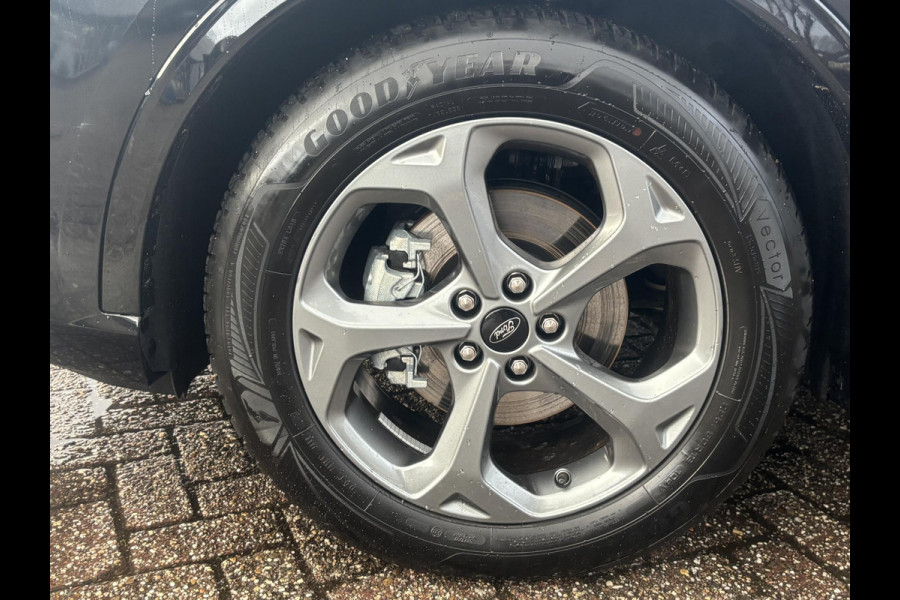 Ford Kuga 2.5 FHEV ST-Line |SCI| 190pk | Winterpack | Achteruitrijcamera | SYNC 4 Navigatie | All Weatherbanden | Geen stekker nodig