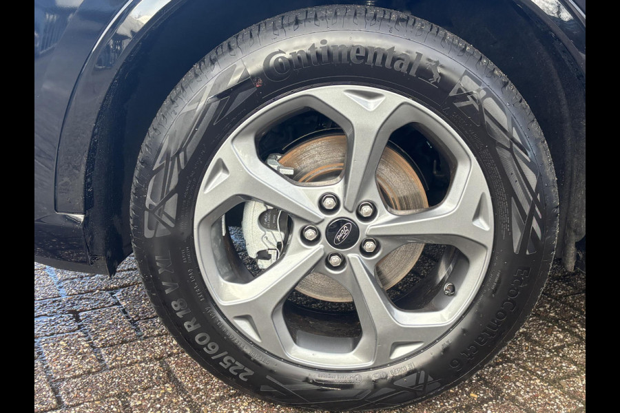 Ford Kuga 2.5 PHEV ST-Line | Orig. NL Auto | Wegklapbare trekhaak (elektrisch bedienbaar) | Winter Pack | Agate Black (Premium Metallic)