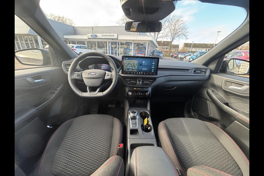 Ford Kuga 2.5 PHEV ST-Line | Orig. NL Auto | Wegklapbare trekhaak (elektrisch bedienbaar) | Winter Pack | Agate Black (Premium Metallic)