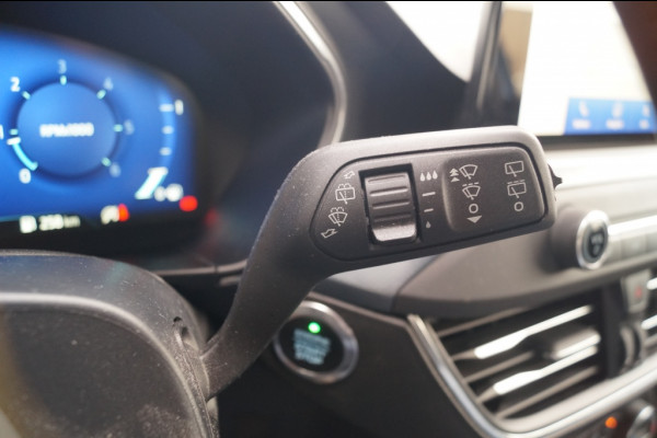 Ford Focus Wagon 1.5d EcoBlue Active X-Business -NAVI-ECC-PDC-