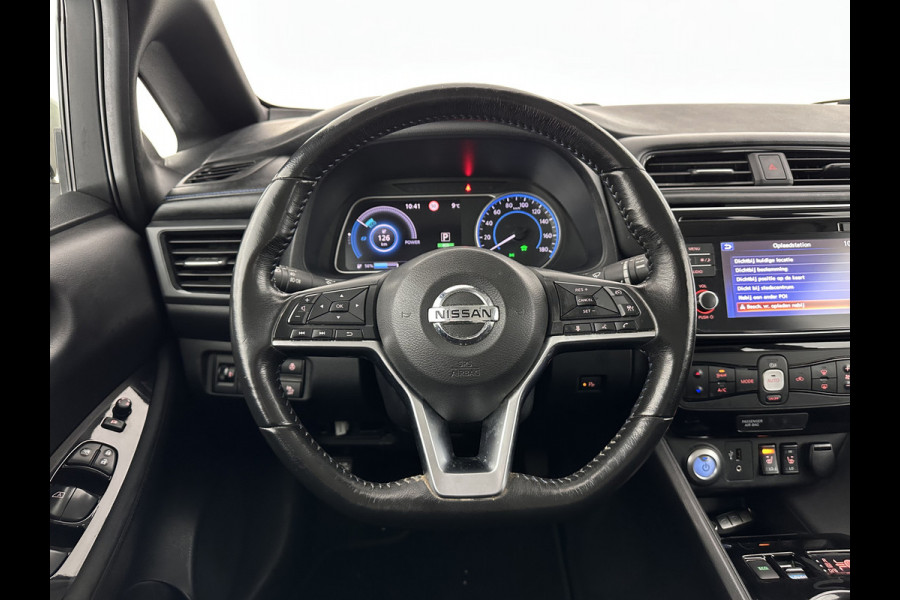 Nissan Leaf Acenta 40 kWh (INCL.BTW) Aut. *ADAPTIVE-CRUISE | KEYLESS | TOP-VIEW | NAVI-FULLMAP | BLIND-SPOT | DAB+ | COMFORTSEATS | DIGI-COCKPIT | PRIVACY-GLASS | 17"ALU*