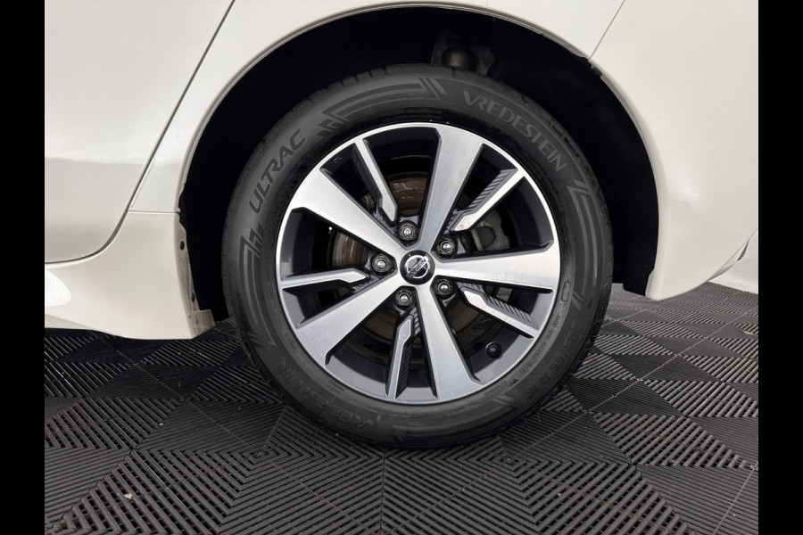 Nissan Leaf Acenta 40 kWh (INCL.BTW) Aut. *ADAPTIVE-CRUISE | KEYLESS | TOP-VIEW | NAVI-FULLMAP | BLIND-SPOT | DAB+ | COMFORTSEATS | DIGI-COCKPIT | PRIVACY-GLASS | 17"ALU*