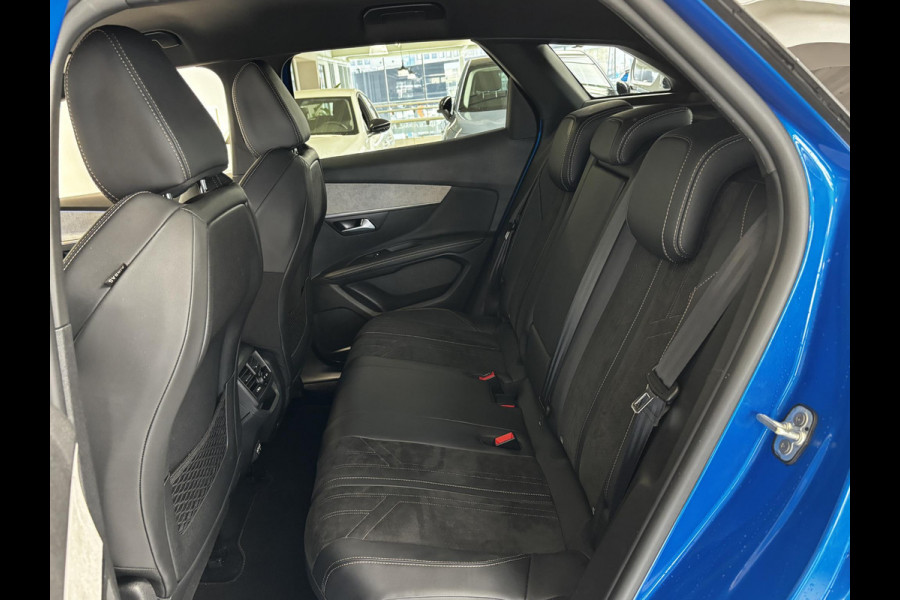Peugeot 3008 1.2 PureTech GT Alcantara | Stoelverwarming | Navigatie | Elektrische achterklep | Dodehoekdetectie | Achteruitrijcamera