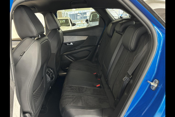 Peugeot 3008 1.2 PureTech GT Alcantara | Stoelverwarming | Navigatie | Elektrische achterklep | Dodehoekdetectie | Achteruitrijcamera
