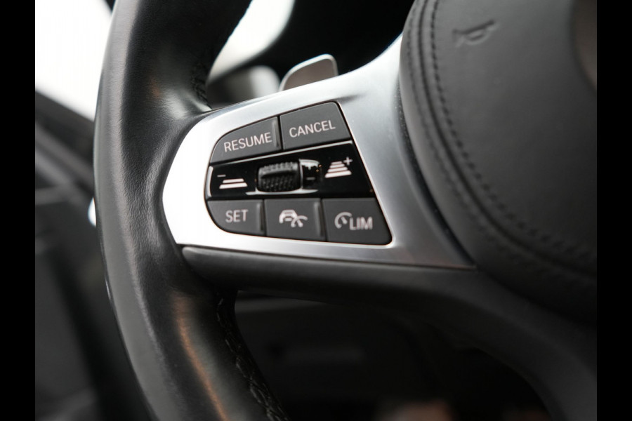 BMW 3 Serie Touring 330e Sportline Plug In Hybrid 293pk Dealer O.H Dravitgau PHEV | Trekhaak af Fabriek | Laser LED | Adaptive Cruise | 360 Camera | Head Up | 19"L.M | Keyless | BLIS |