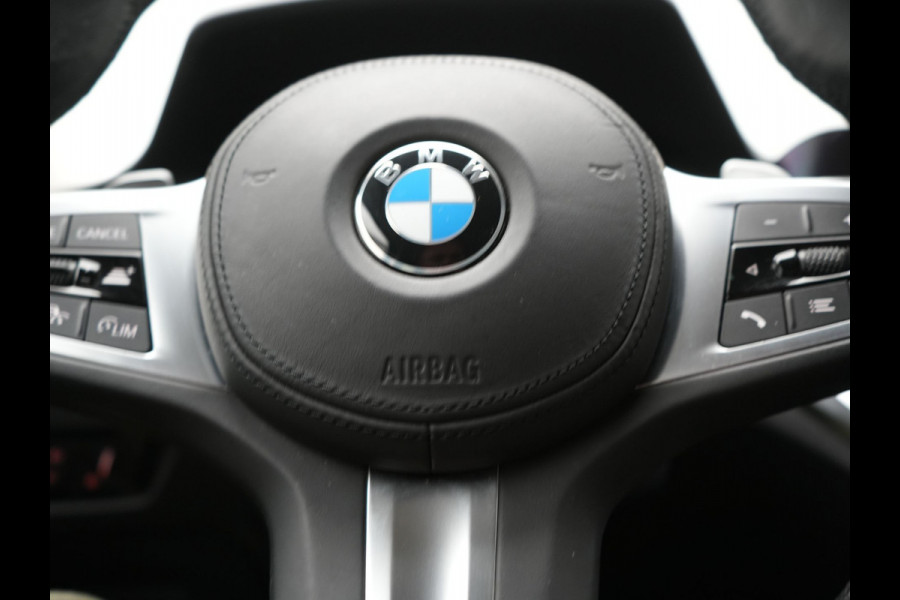 BMW 3 Serie Touring 330e Sportline Plug In Hybrid 293pk Dealer O.H Dravitgau PHEV | Trekhaak af Fabriek | Laser LED | Adaptive Cruise | 360 Camera | Head Up | 19"L.M | Keyless | BLIS |