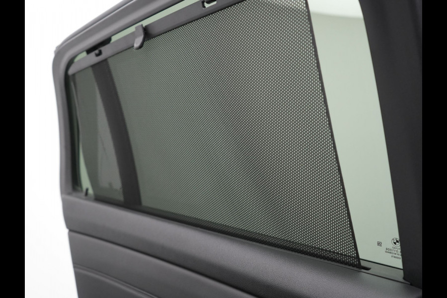 BMW 3 Serie Touring 330e Sportline Plug In Hybrid 293pk Dealer O.H Dravitgau PHEV | Trekhaak af Fabriek | Laser LED | Adaptive Cruise | 360 Camera | Head Up | 19"L.M | Keyless | BLIS |