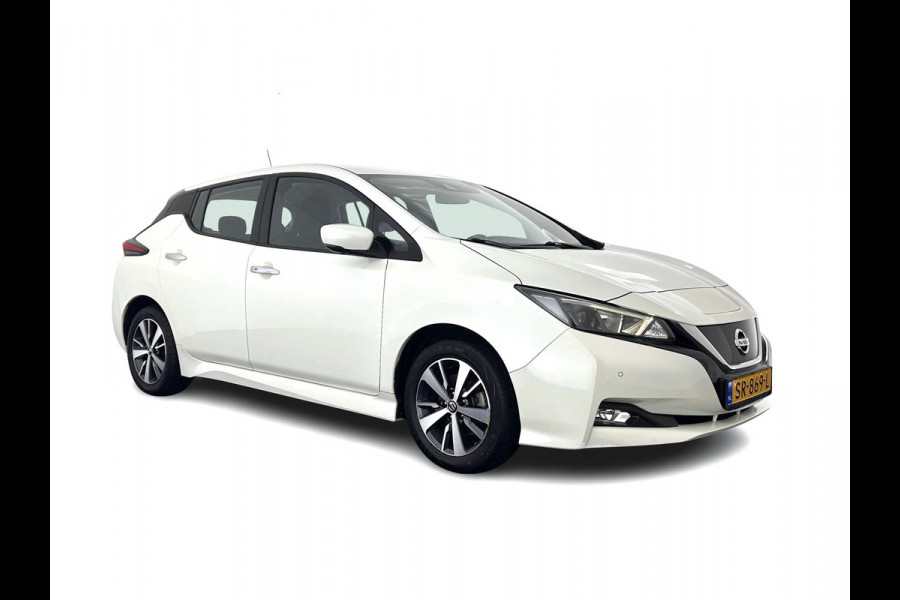 Nissan Leaf Acenta 40 kWh (INCL.BTW) Aut. *ADAPTIVE-CRUISE | KEYLESS | TOP-VIEW | NAVI-FULLMAP | BLIND-SPOT | DAB+ | COMFORTSEATS | DIGI-COCKPIT | PRIVACY-GLASS | 17"ALU*