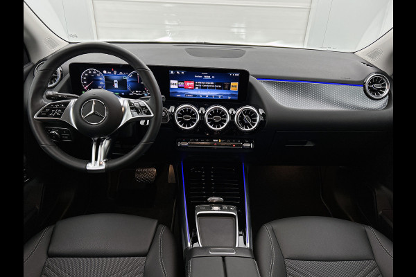 Mercedes-Benz GLA 250 e Plug-In Hybride Trekhaak | Distronic | Sfeerverlichting | Stuur en Stoelverwarming | Ledkoplampen Inclusief 24 maanden MB Certified garantie voor Europa.