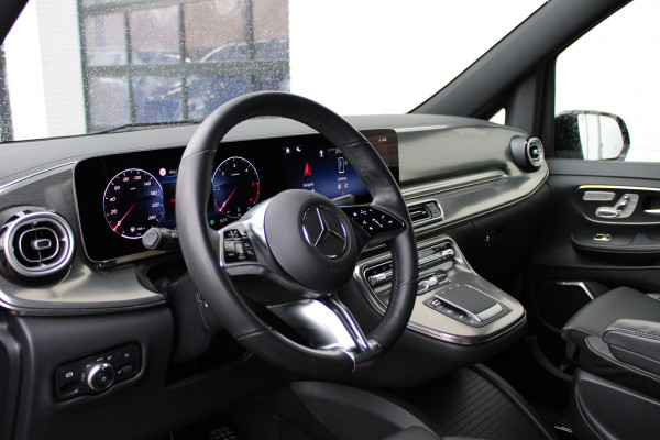 Mercedes-Benz V-Klasse 300d / AMG / Exclusive / 6-Pers / INCL BTW-BPM / 360 Camera / Burmester / Vol Opties / NIEUWSTAAT!!