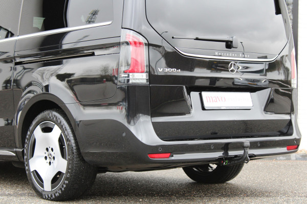 Mercedes-Benz V-Klasse 300d / AMG / Exclusive / 6-Pers / INCL BTW-BPM / 360 Camera / Burmester / Vol Opties / NIEUWSTAAT!!