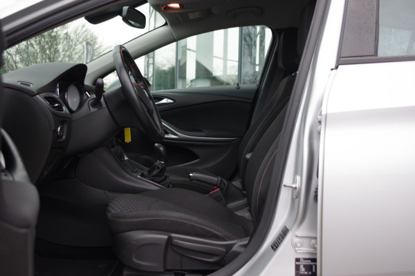 Opel Astra 1.0 105 PK Online Edition, Climate Control, Navigatie, Parkeersensoren achter