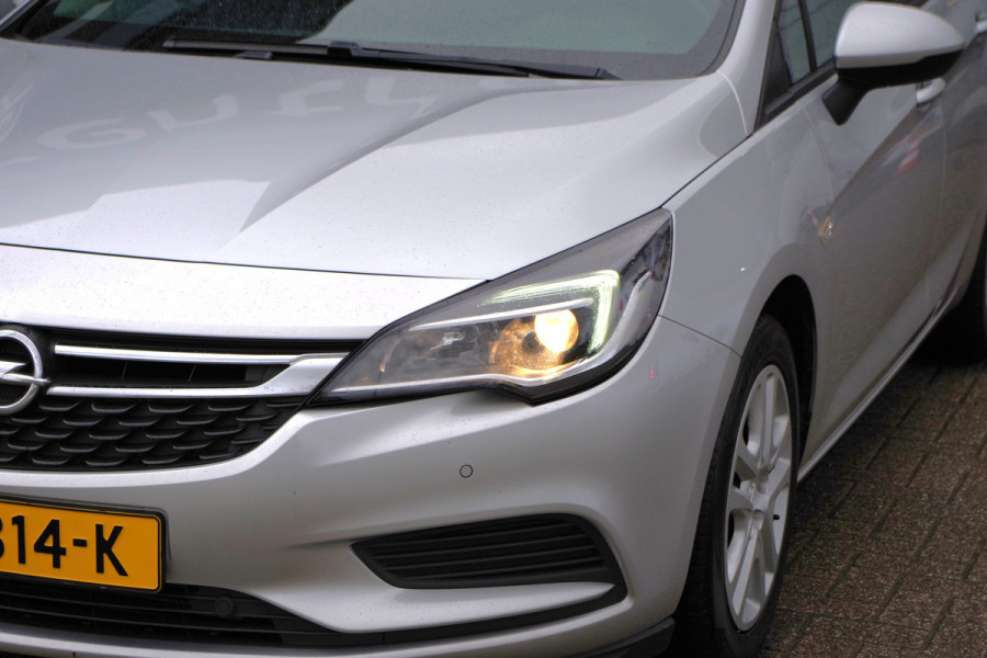 Opel Astra 1.0 105 PK Online Edition, Climate Control, Navigatie, Parkeersensoren achter