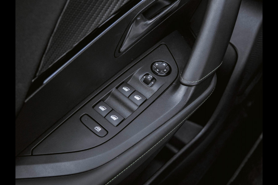Peugeot 2008 1.2 PureTech GT Camera|Cruise|Navi|Carplay|PDC|Keyless|Half leder