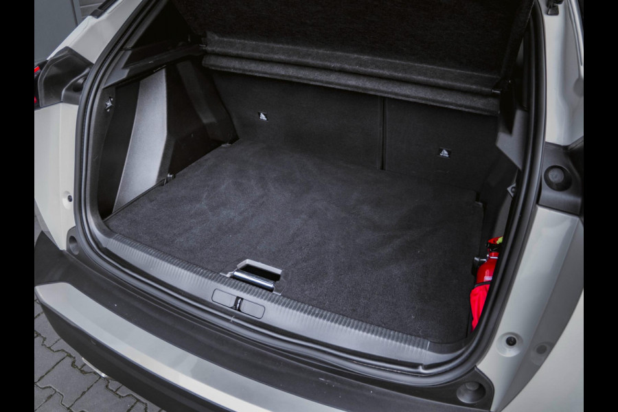 Peugeot 2008 1.2 PureTech GT Camera|Cruise|Navi|Carplay|PDC|Keyless|Half leder