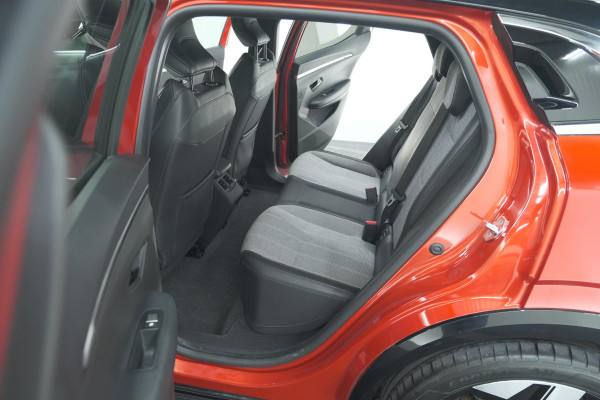 Renault Mégane E-Tech EV60 220 Charge Techno | Adaptieve Cruise Control | Winterpakket | Dodehoekdetectie | Harman Kardon