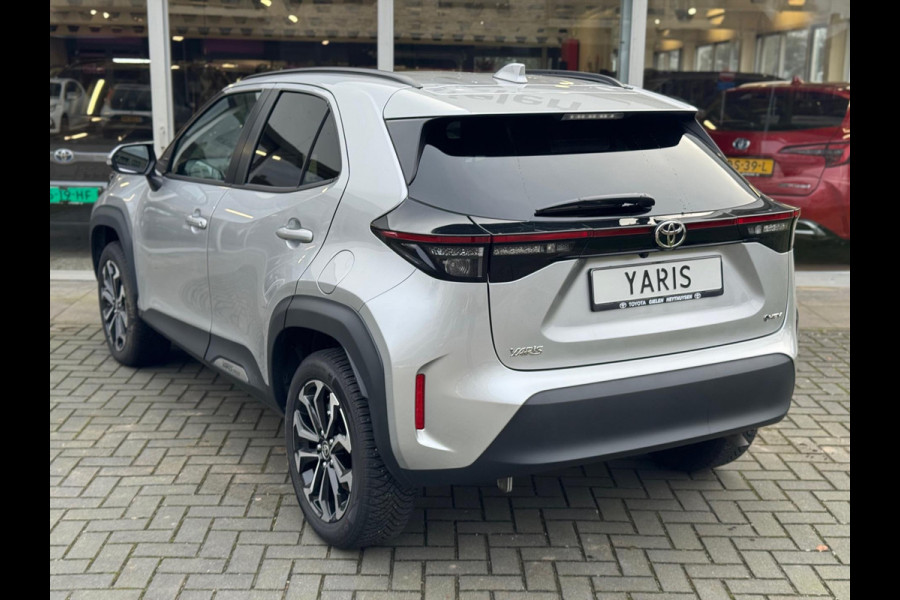 Toyota Yaris Cross 1.5 Hybrid 130PK Dynamic Plus | Winter Pack, 17 inch, Keyless, Stoel + Stuurverwarming, Privacy Glass