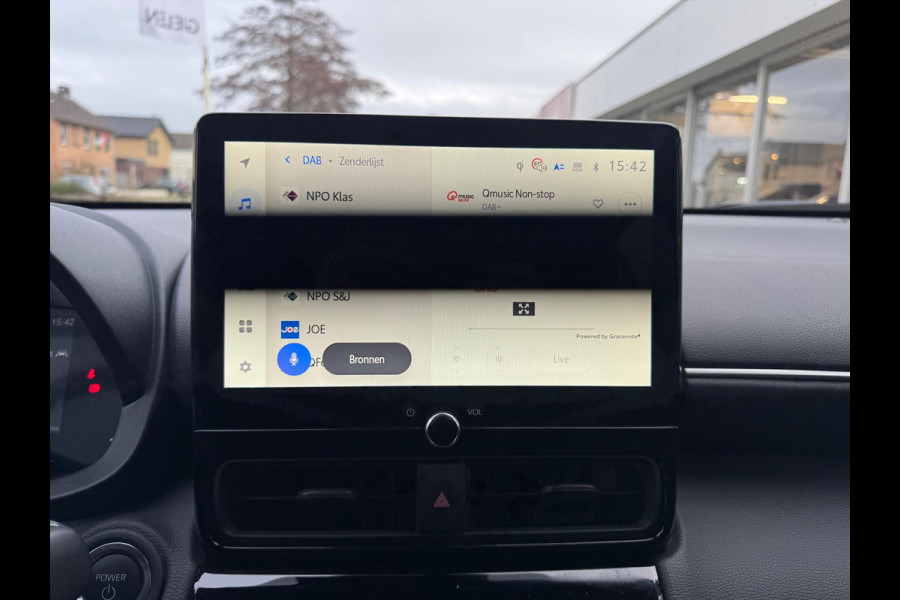 Toyota Yaris Cross 1.5 Hybrid 130PK Dynamic Plus | Winter Pack, 17 inch, Keyless, Stoel + Stuurverwarming, Privacy Glass