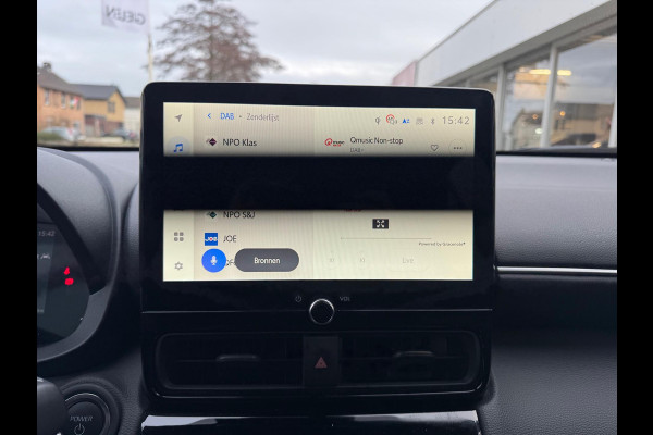 Toyota Yaris Cross 1.5 Hybrid 130PK Dynamic Plus | Winter Pack, 17 inch, Keyless, Stoel + Stuurverwarming, Privacy Glass