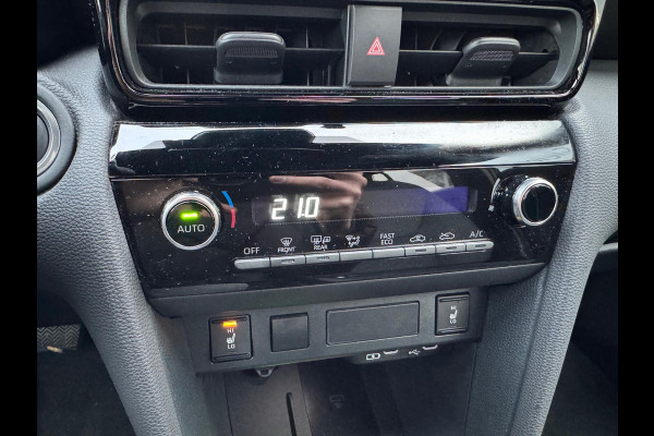 Toyota Yaris Cross 1.5 Hybrid 130PK Dynamic Plus | Winter Pack, 17 inch, Keyless, Stoel + Stuurverwarming, Privacy Glass