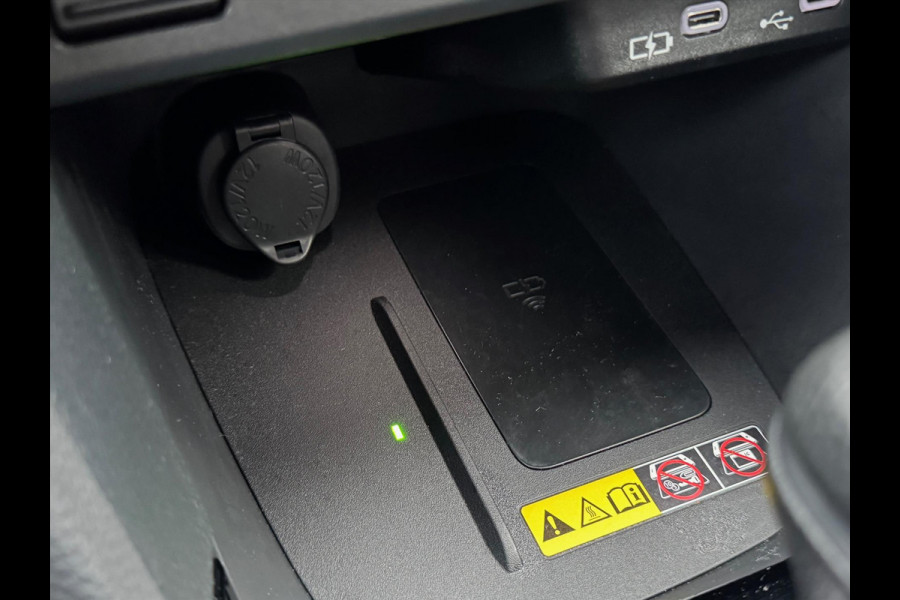 Toyota Yaris Cross 1.5 Hybrid 130PK Dynamic Plus | Winter Pack, 17 inch, Keyless, Stoel + Stuurverwarming, Privacy Glass