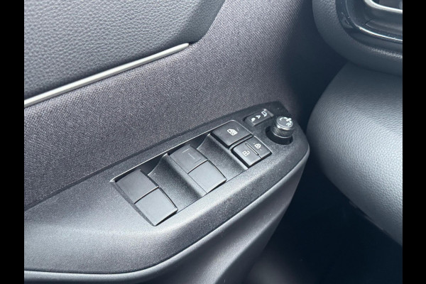 Toyota Yaris Cross 1.5 Hybrid 130PK Dynamic Plus | Winter Pack, 17 inch, Keyless, Stoel + Stuurverwarming, Privacy Glass