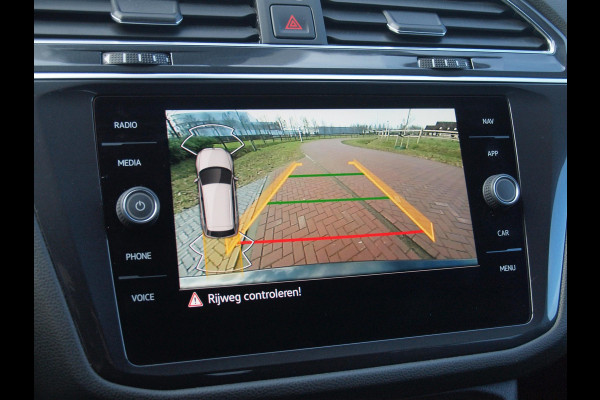 Volkswagen Tiguan Allspace 1.5 TSI Life Business 7p. | Camera | Apple Carplay | Cruise Control | 20 inch |